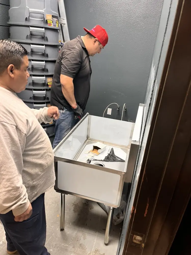 Commercial plumbing and sink installation in Paloma del Sol - Paseo del Sol